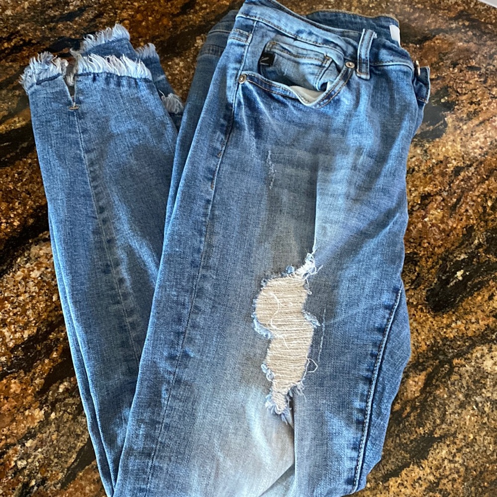 KanCan ankle crop size 11/29